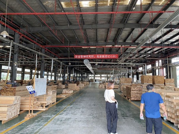 生産工場
